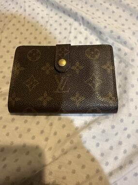 Louis Vuitton Brown Monogram Wallet with Kiss Lock
